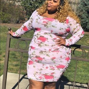 Tags still attached. Only worn for photo